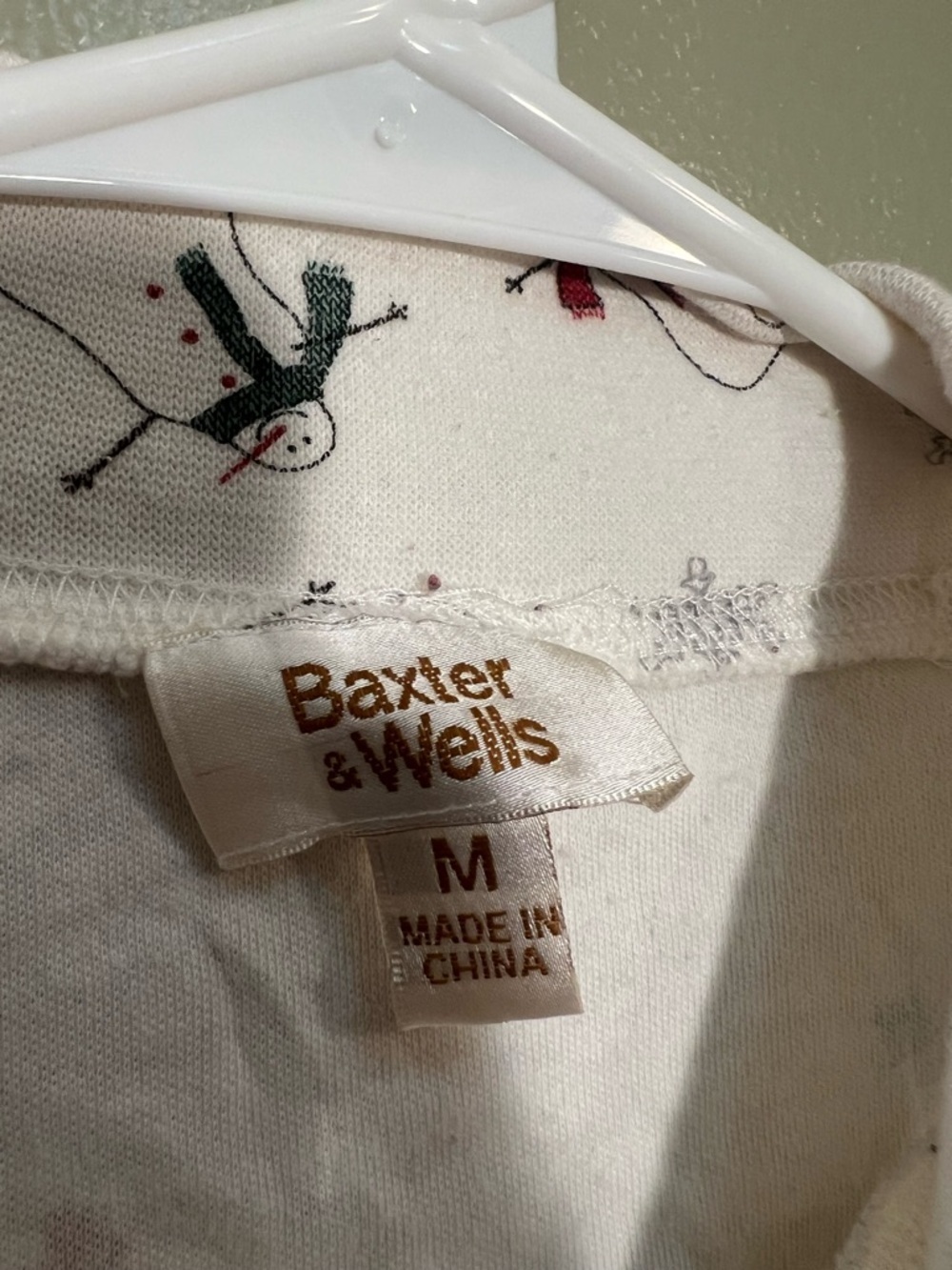 Baxter & Wells Women's Size‎ Medium Mock Neck T-Shirt White Long Sleeve Snowman - Picture 7 of 8